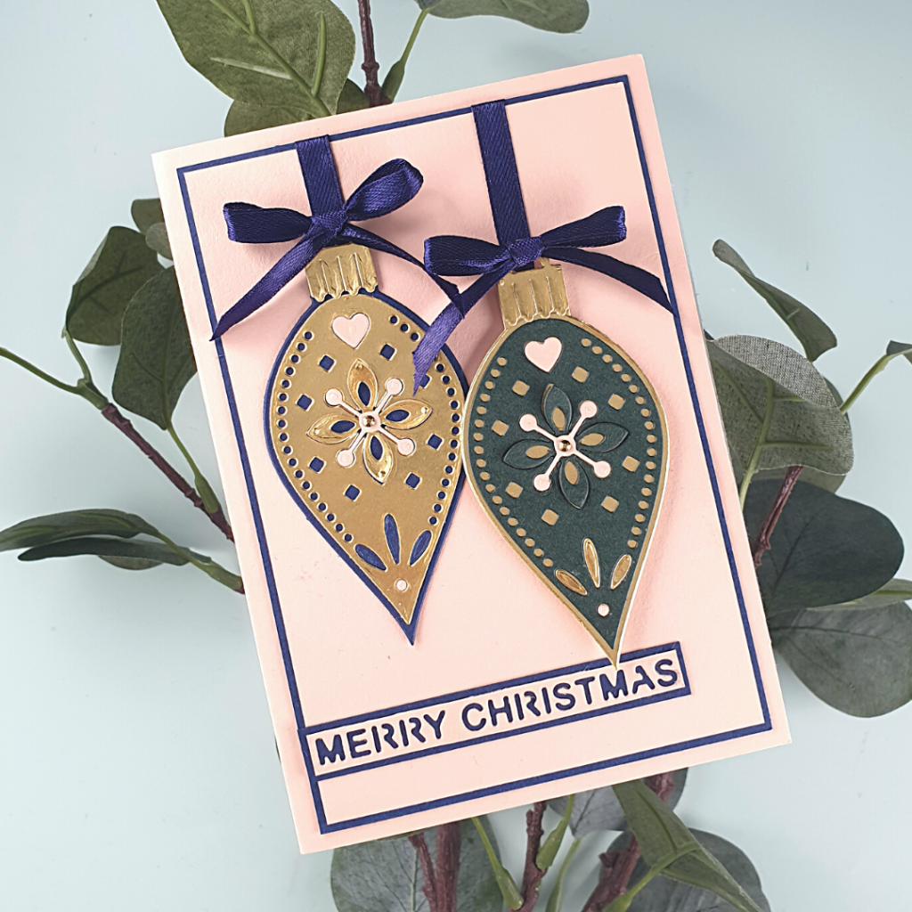 Gorgeous Christmas Card with Detailed Die-Cuts