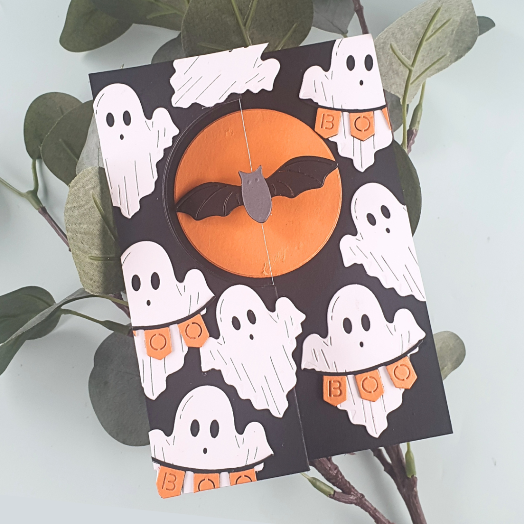 Z-Fold Spinner Card created using the Halloween Wonder Die Set from Spellbinders